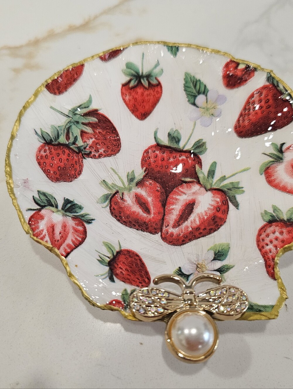 Handmade Decoupage Strawberry Print Large Scallop Shell Magnet w/ Gold Bumblebee